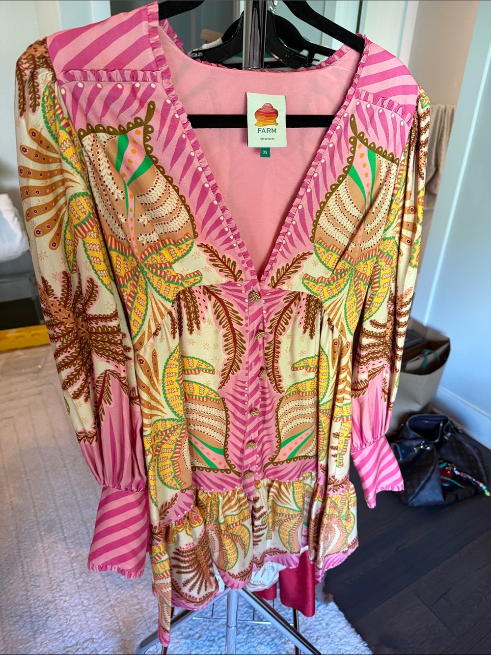 FARM Rio Pink Tropical Printed V-Neck Tunic